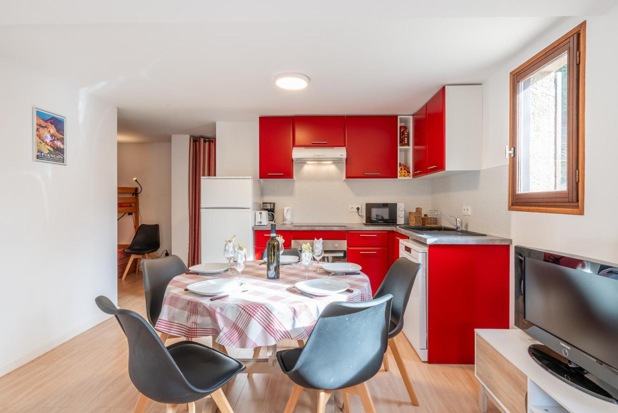 Serre Chevalier Studio 30 M2 Coin Montagne A 8 Minutes Des Pistes Saint Chaffrey Bagian luar foto