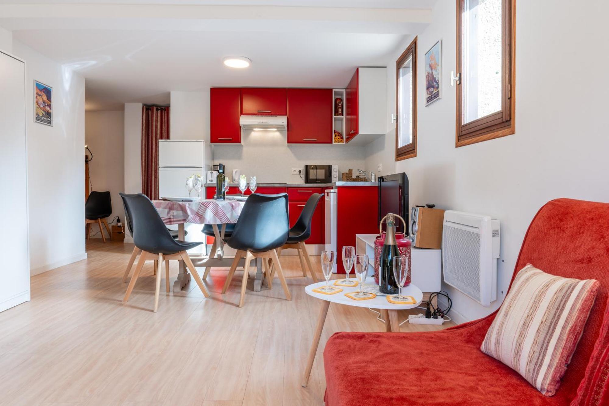 Serre Chevalier Studio 30 M2 Coin Montagne A 8 Minutes Des Pistes Saint Chaffrey Bagian luar foto